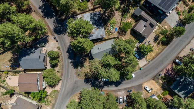 786 KIOWA --, Flagstaff, AZ 86005