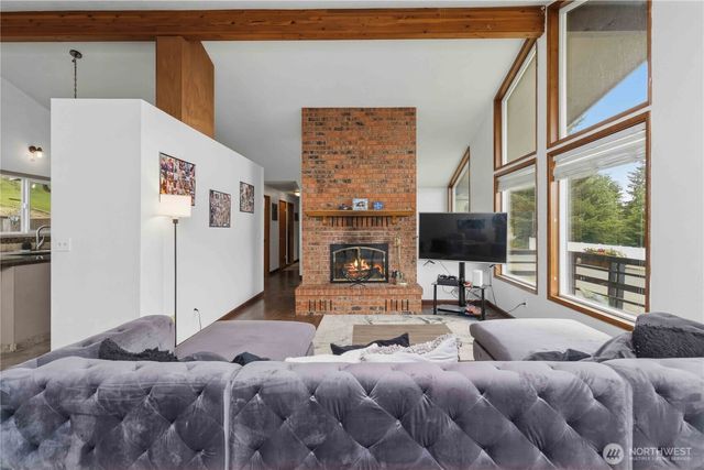 209 Curtis Drive, Longview, WA 98632