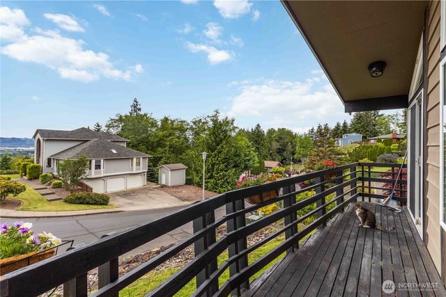 209 Curtis Drive, Longview, WA 98632
