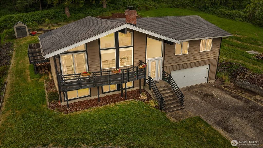 209 Curtis Drive, Longview, WA 98632