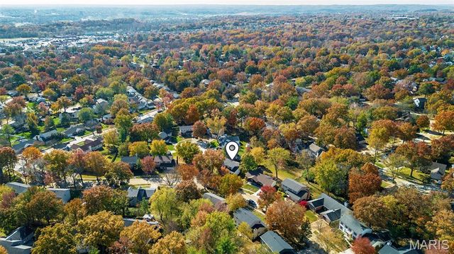 1730 Woodmore Oaks Drive, Manchester, MO 63021