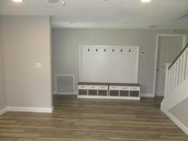 7010 COBBLEWOOD COURT, Tampa, FL 33615
