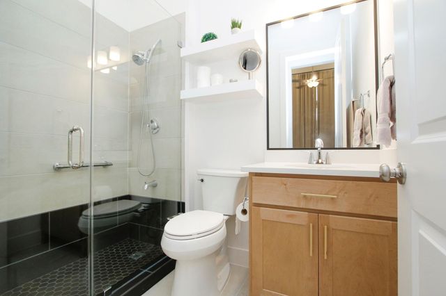 7256 Stillmeadow Grove Drive, Magnolia, TX 77354