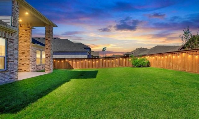 7256 Stillmeadow Grove Drive, Magnolia, TX 77354