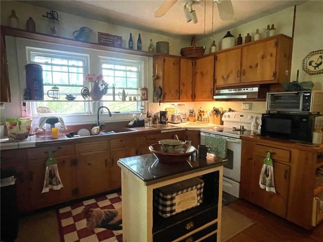 5017 Ball Ground Highway, Ball Ground, GA 30107