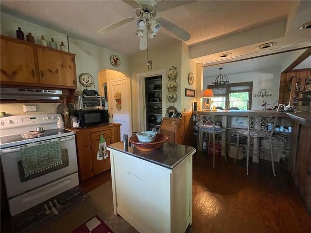 5017 Ball Ground Highway, Ball Ground, GA 30107