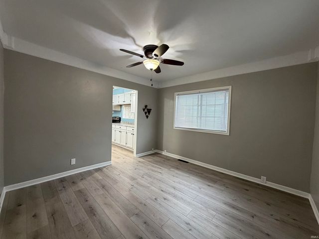 225 Stanley Street, Mishawaka, IN 46545