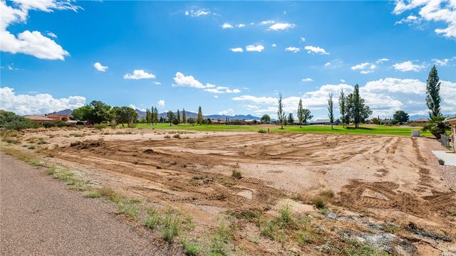 7688 E Vista Drive, Kingman, AZ 86401