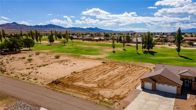 7688 E Vista Drive, Kingman, AZ 86401