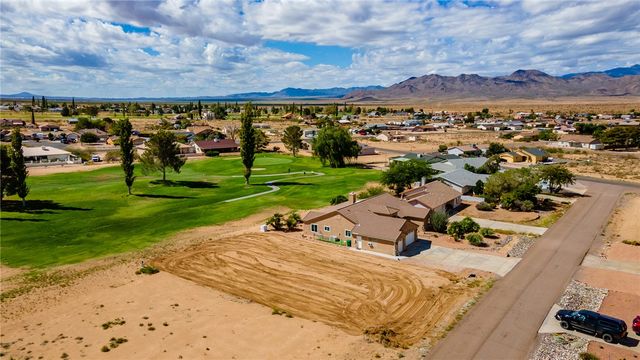 7688 E Vista Drive, Kingman, AZ 86401