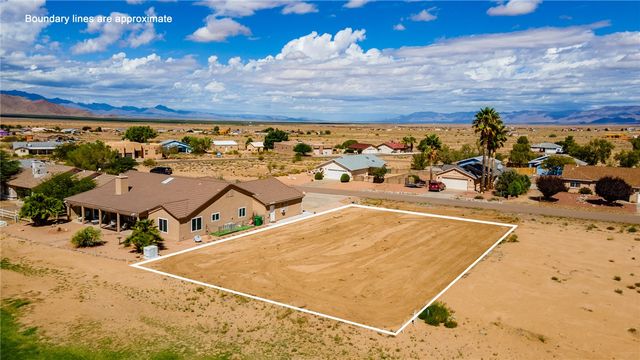 7688 E Vista Drive, Kingman, AZ 86401