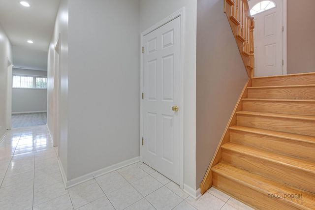 2540 Hessing Street, River Grove, IL 60171