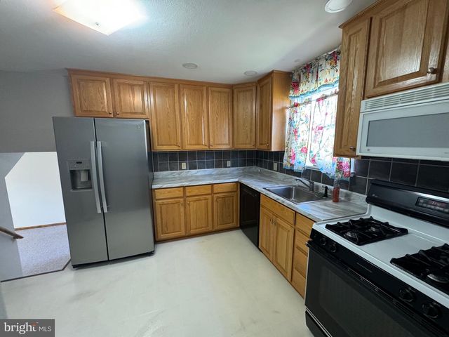 172 CHAPEL DR, Camden Wyoming, DE 19934