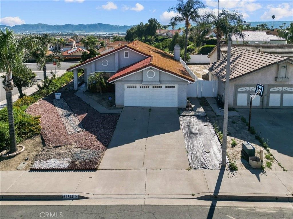 39769 Firethorn Court, Murrieta, CA 92563 — exterior