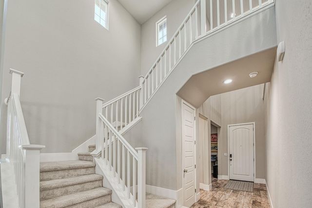912 Vineyard Court, Madera, CA 93636