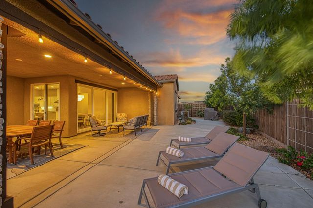 912 Vineyard Court, Madera, CA 93636