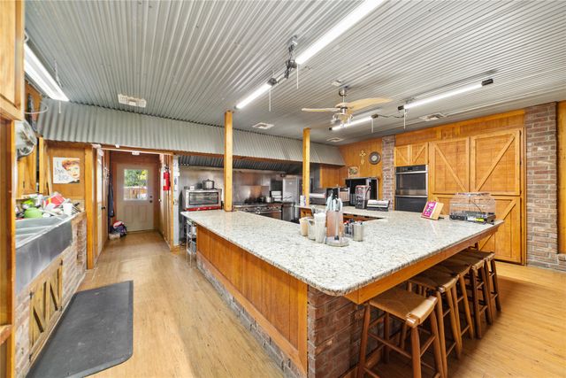 4155 W US Highway 190, San Saba, TX 76877