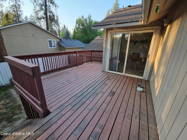 106 S Riverwood CT, Post Falls, ID 83854