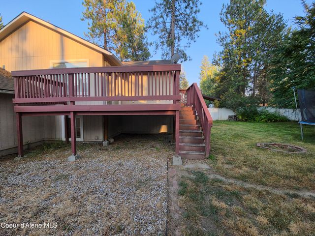 106 S Riverwood CT, Post Falls, ID 83854