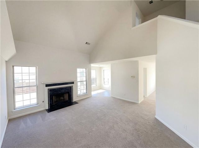 4037 Meadow Glen Way, Fairburn, GA 30213