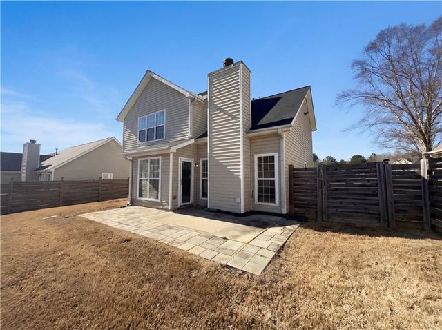 4037 Meadow Glen Way, Fairburn, GA 30213