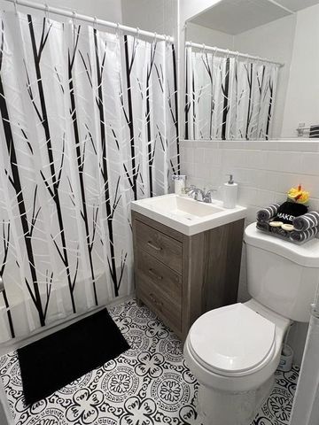 2619 Sherman Street, Hollywood, FL 33020