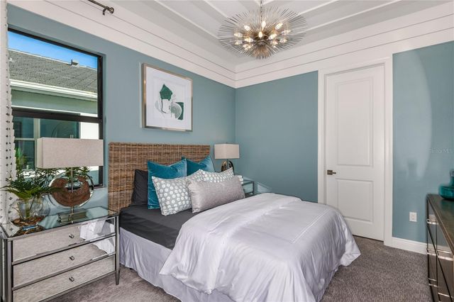 5052 SIMONS COURT, Lakewood Ranch, FL 34211