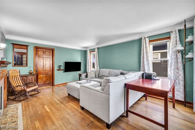 2027 Tampa Avenue, Cleveland, OH 44109