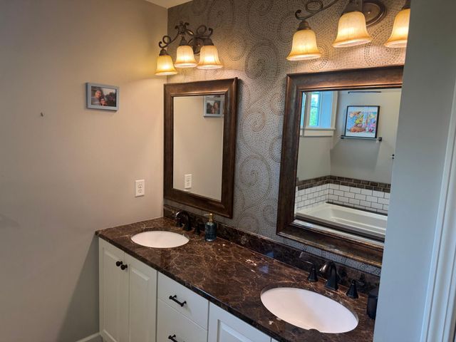 2222 Scheffer Avenue, Saint Paul, MN 55116
