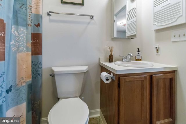 2118 WEXFORD RD, Palmyra, PA 17078