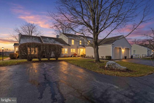 2118 WEXFORD RD, Palmyra, PA 17078