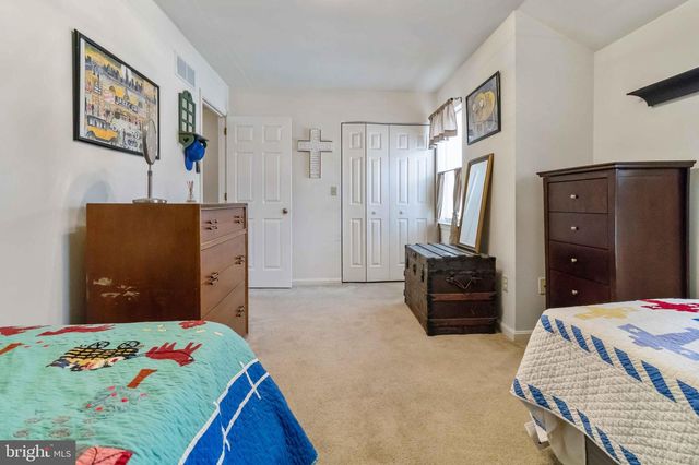 2118 WEXFORD RD, Palmyra, PA 17078