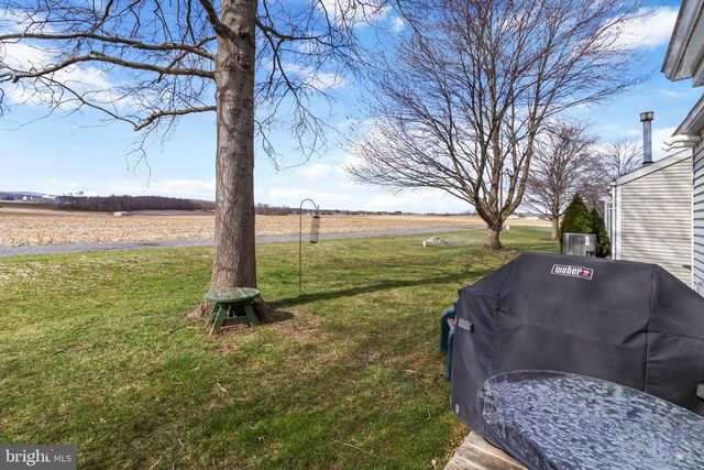 2118 WEXFORD RD, Palmyra, PA 17078