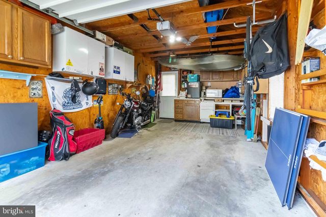 2118 WEXFORD RD, Palmyra, PA 17078