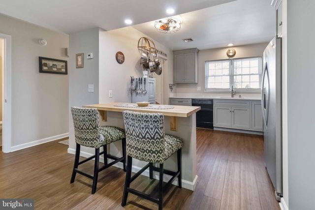 2118 WEXFORD RD, Palmyra, PA 17078