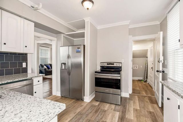 3951 Warwick Street, Kansas City, MO 64111