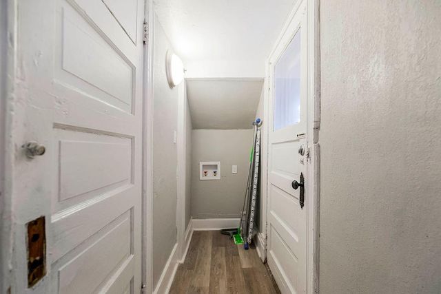 3951 Warwick Street, Kansas City, MO 64111