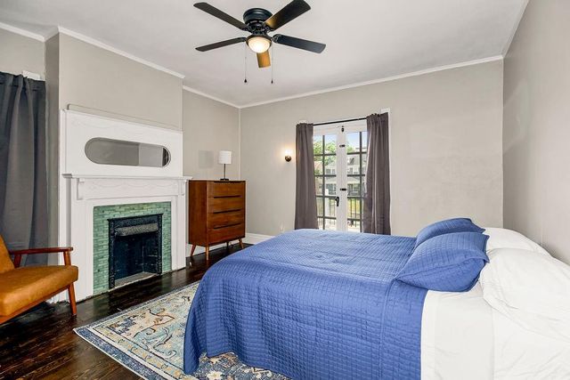 3951 Warwick Street, Kansas City, MO 64111