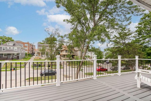 3951 Warwick Street, Kansas City, MO 64111