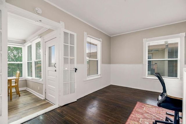 3951 Warwick Street, Kansas City, MO 64111