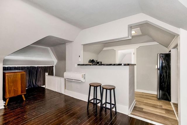 3951 Warwick Street, Kansas City, MO 64111