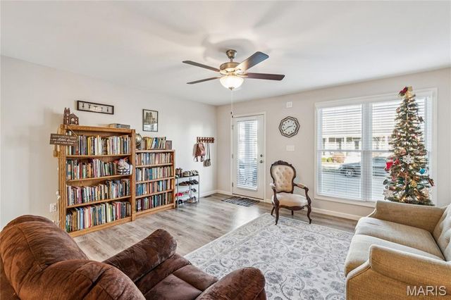 5099 Barter Street, St Charles, MO 63301