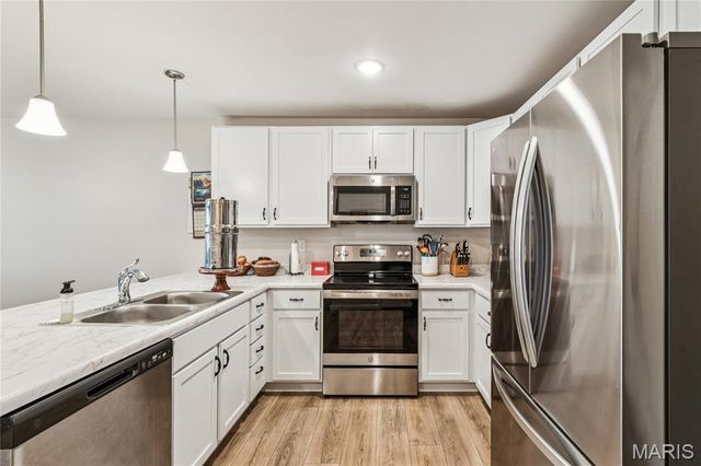 5099 Barter Street, St Charles, MO 63301