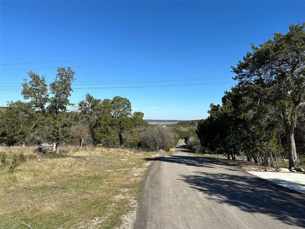 9860 Hodge Canyon DR, Salado, TX 76571