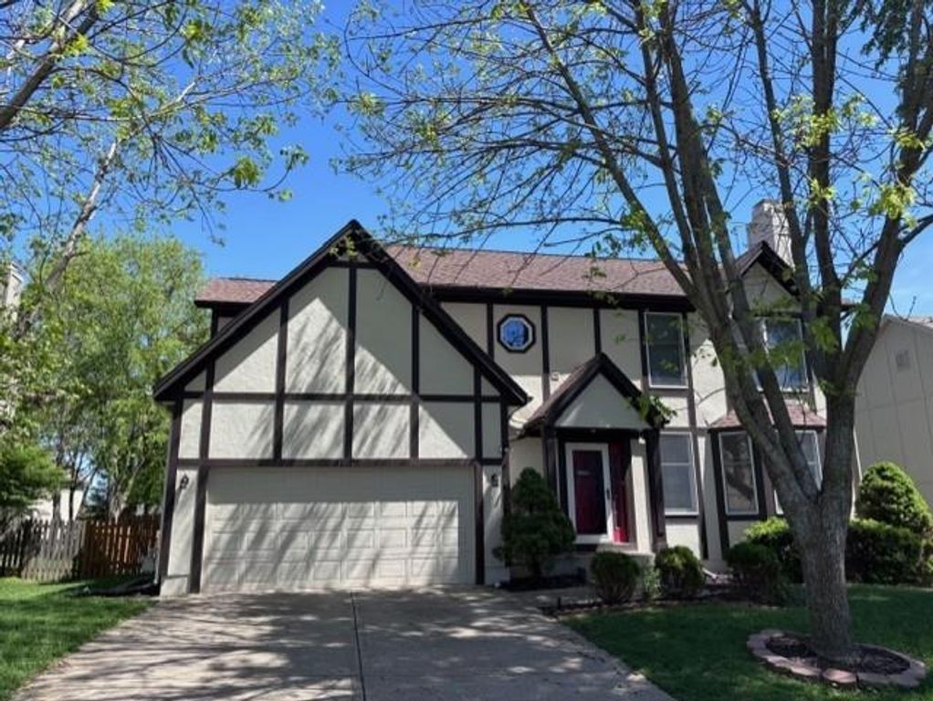 15009 Horton Street, Overland Park, KS 66223