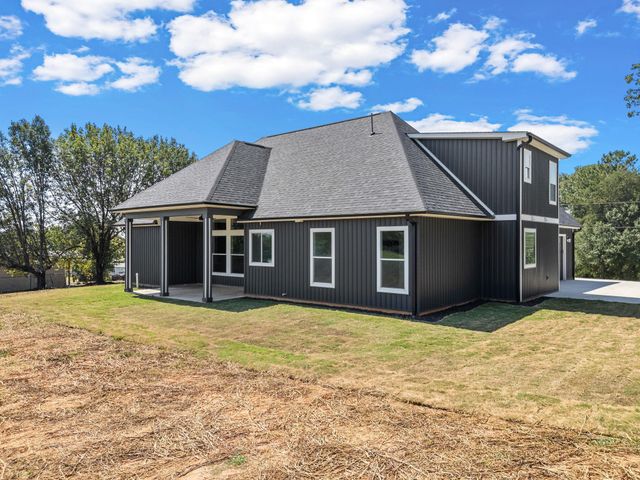 261 Holden Road, Inman, SC 29349