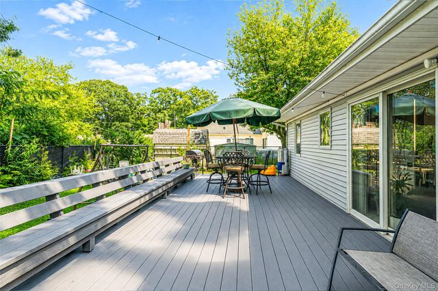 5 Sinclair Street, Mastic, NY 11950