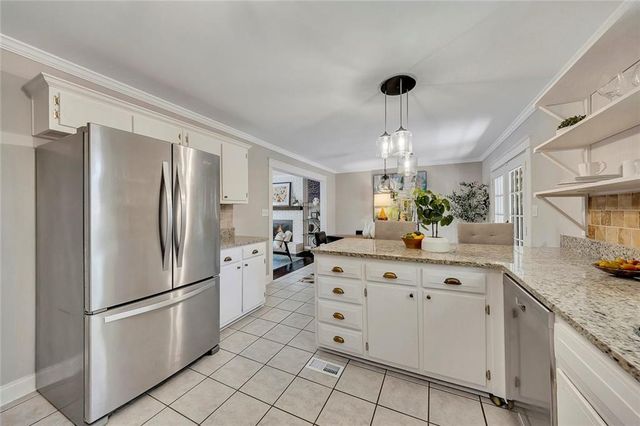4090 Deerwood Parkway SE, Smyrna, GA 30082