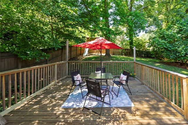 4090 Deerwood Parkway SE, Smyrna, GA 30082