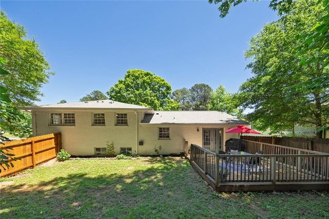 4090 Deerwood Parkway SE, Smyrna, GA 30082